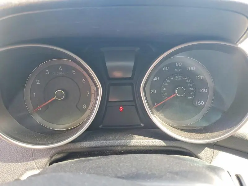 2013 HYUNDAI ELANTRA GT BASE  