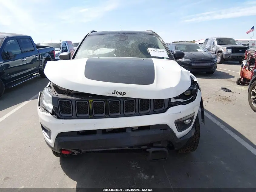 2018 JEEP COMPASS TRAILHAWK 4X4