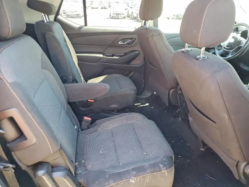 2018 CHEVROLET TRAVERSE LT  