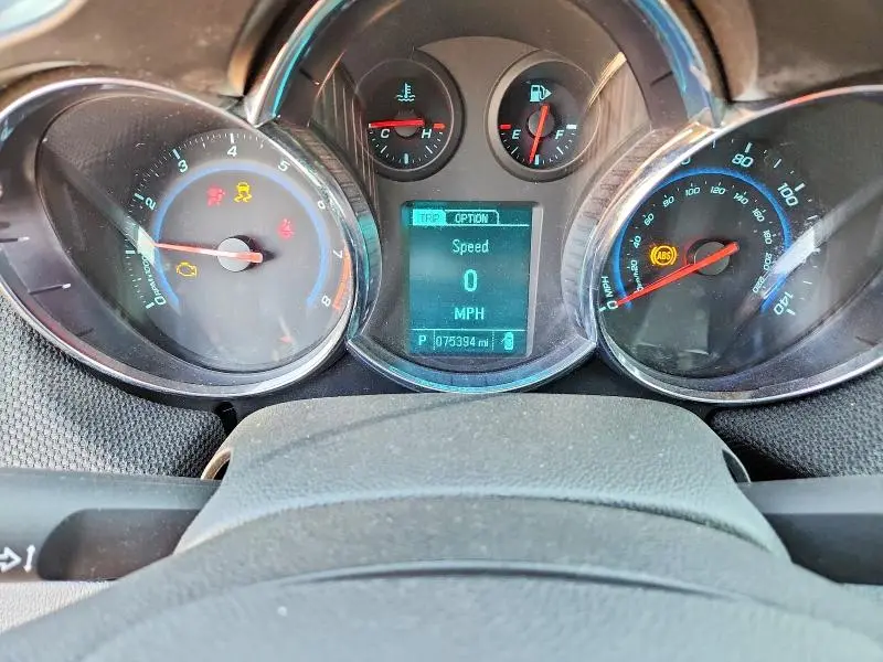 2013 CHEVROLET CRUZE LT  