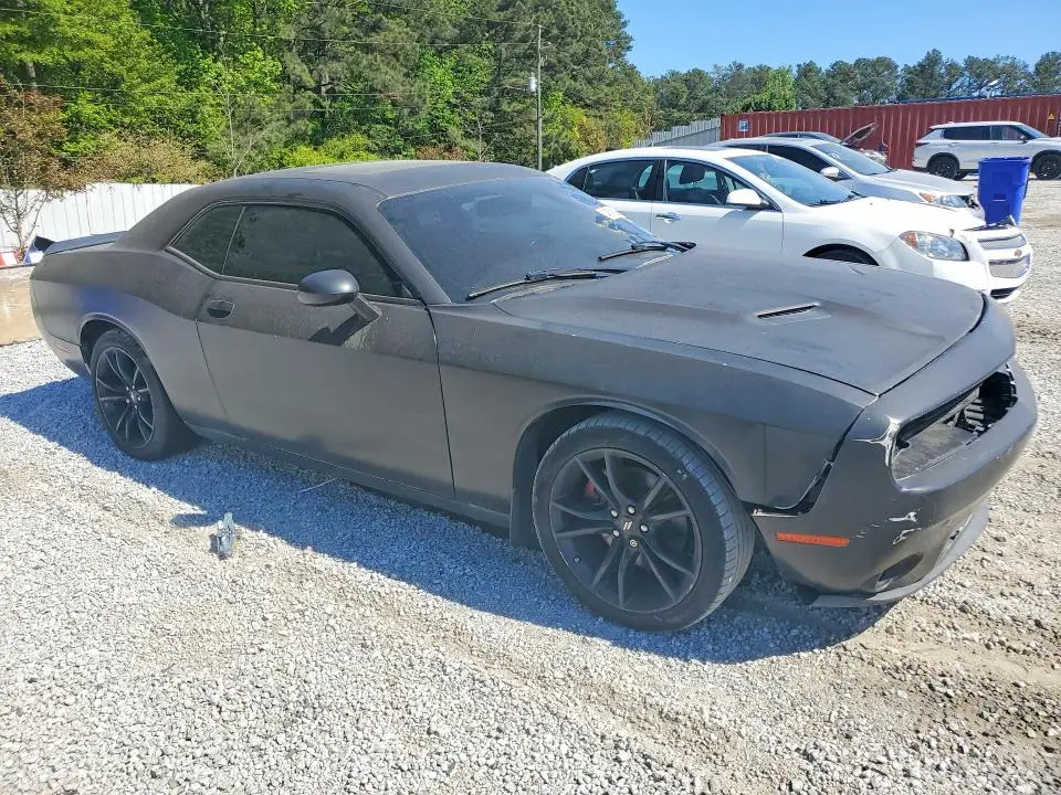 2017 DODGE CHALLENGER SXT  