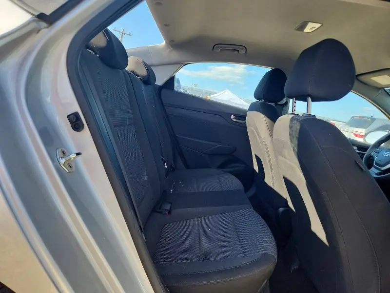 2019 HYUNDAI ACCENT SE  