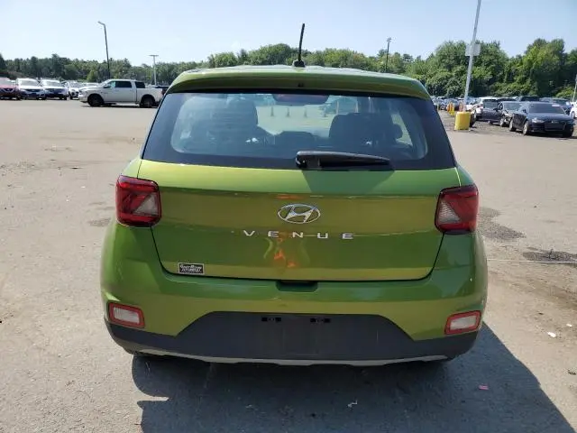 2024 HYUNDAI VENUE SE  