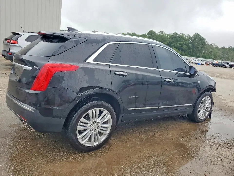 2017 CADILLAC XT5 PREMIUM LUXURY  
