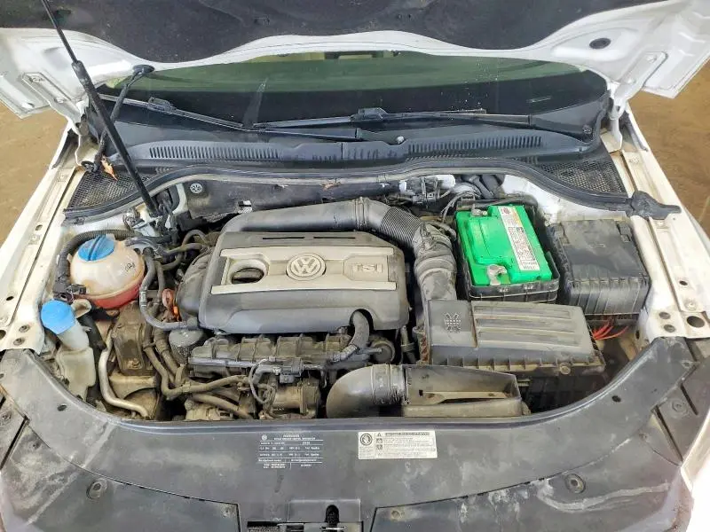 2011 VOLKSWAGEN CC LUXURY  