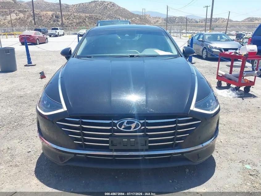 2020 HYUNDAI SONATA SE
