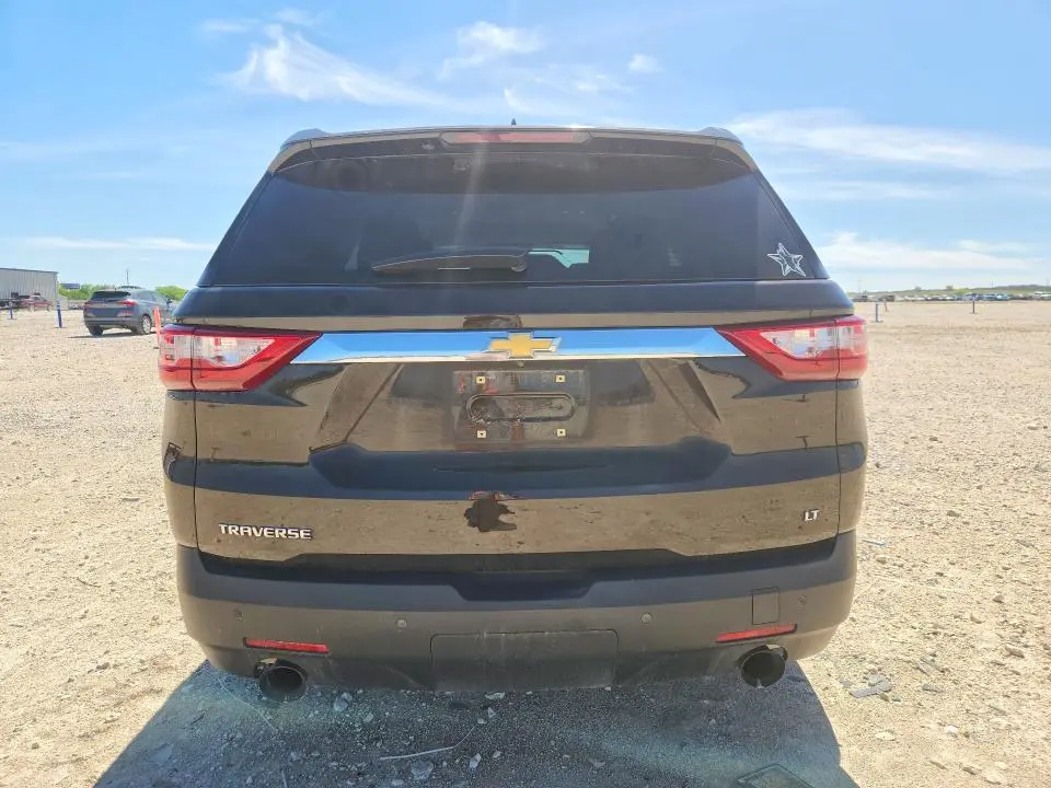 2018 CHEVROLET TRAVERSE LT  