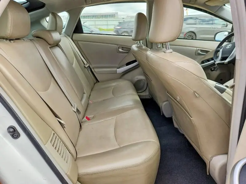 2014 TOYOTA PRIUS FOUR  
