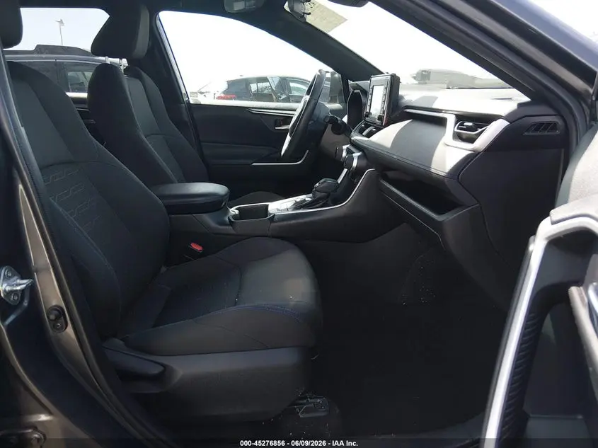 2022 TOYOTA RAV4 HYBRID SE