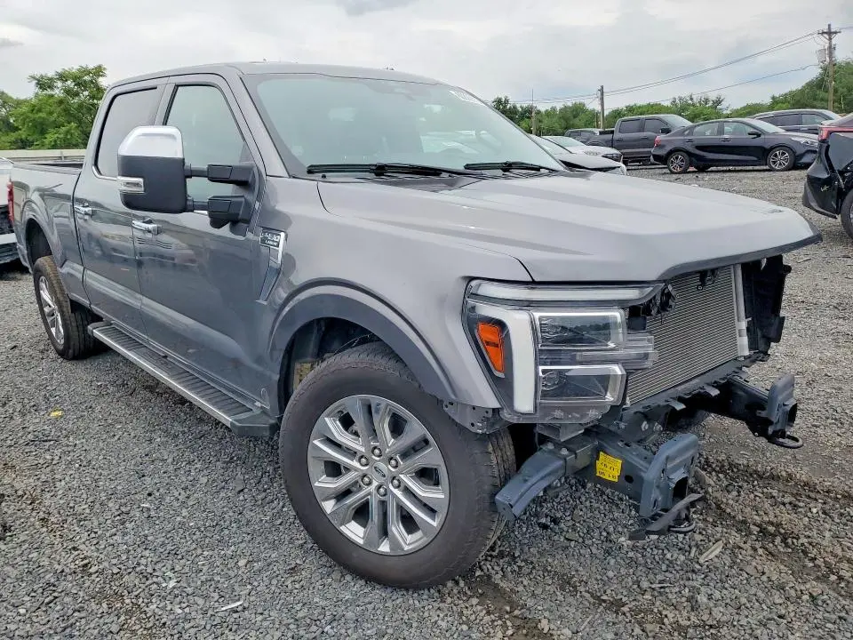 2025 FORD F150 LARIAT  