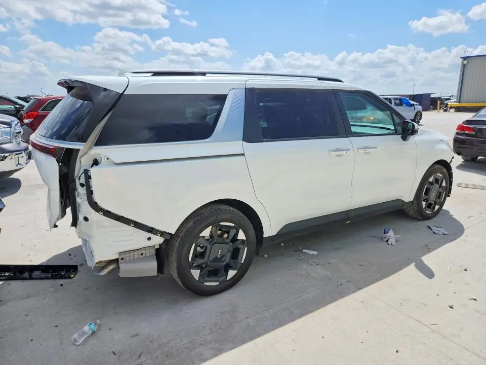 2026 KIA CARNIVAL EX  
