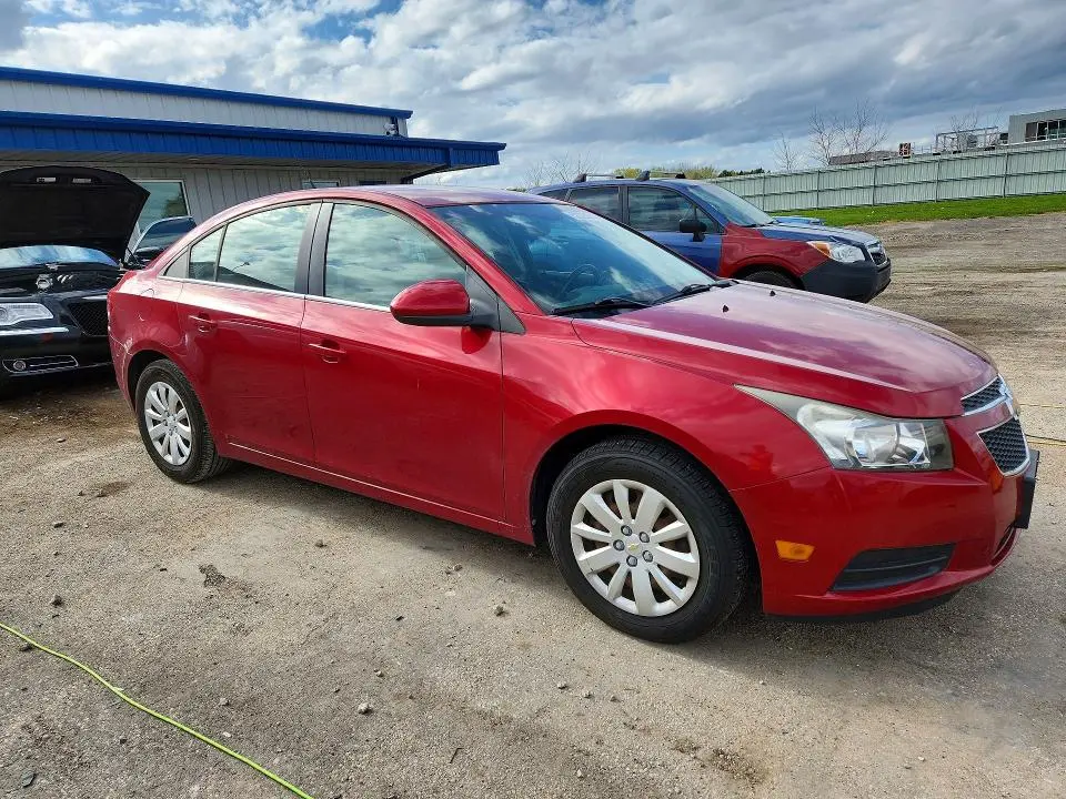 2011 CHEVROLET CRUZE LT  