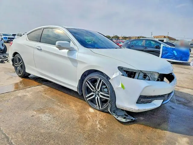 2017 HONDA ACCORD TOURING  