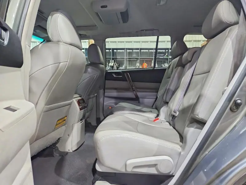 2012 TOYOTA HIGHLANDER LIMITED  