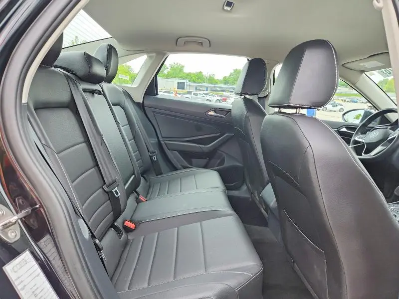 2024 VOLKSWAGEN JETTA SE  