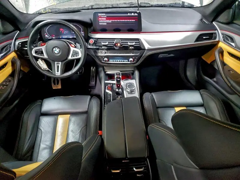 2023 BMW M5   