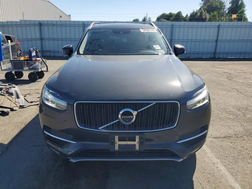 2016 VOLVO XC90 T6  