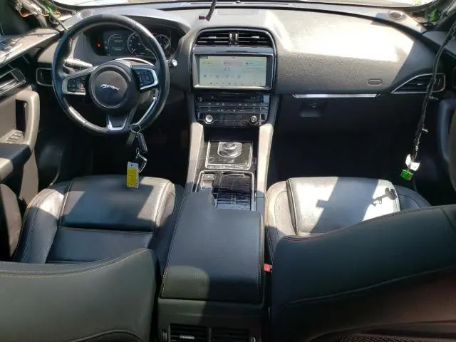 2018 JAGUAR F-PACE PRESTIGE  