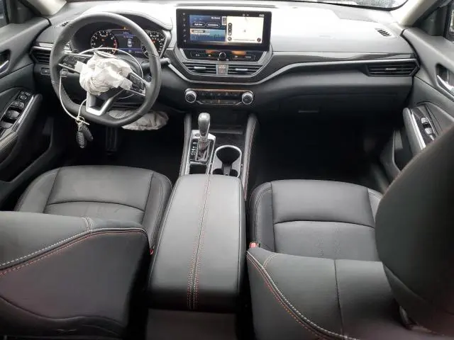 2024 NISSAN ALTIMA SR  