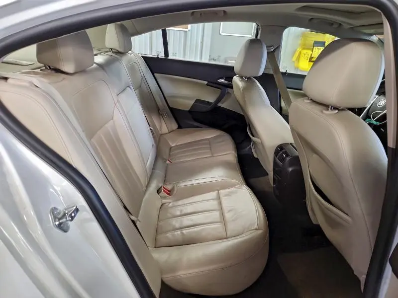 2011 BUICK REGAL CXL  