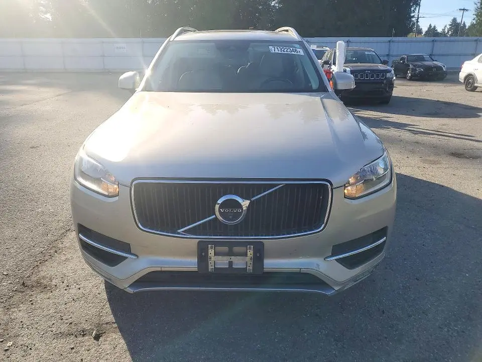 2016 VOLVO XC90 T6  