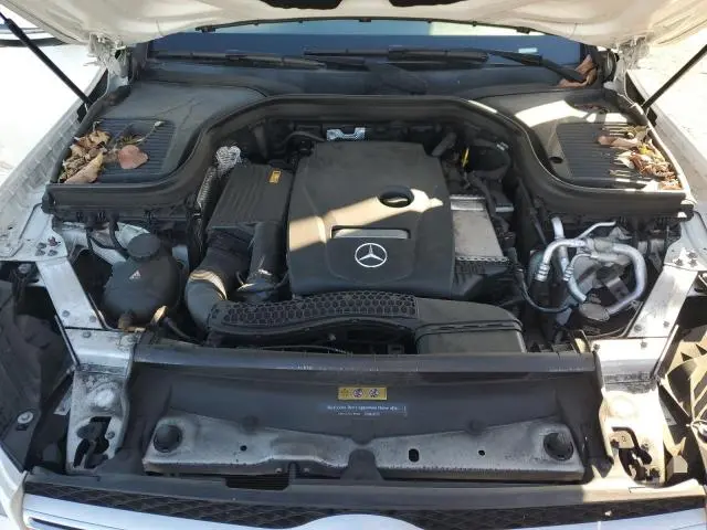 2019 MERCEDES-BENZ GLC 300  