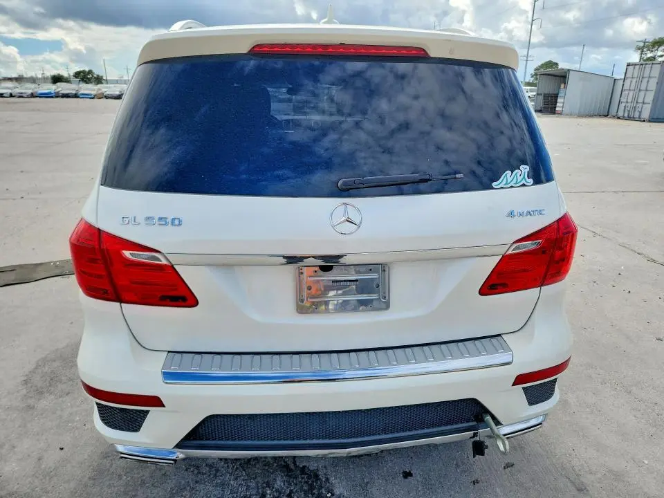 2014 MERCEDES-BENZ GL 550 4MATIC  