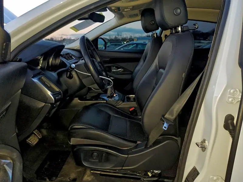 2019 JAGUAR E-PACE SE  