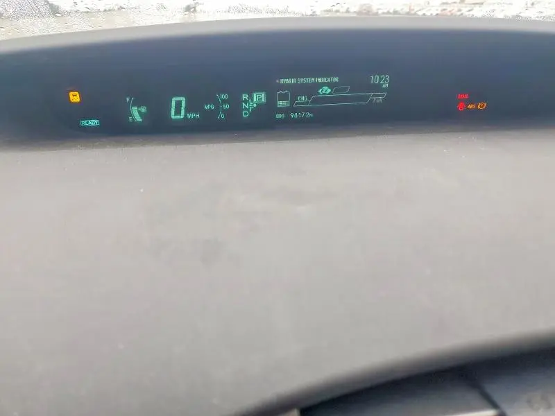 2013 TOYOTA PRIUS PLUG-IN   