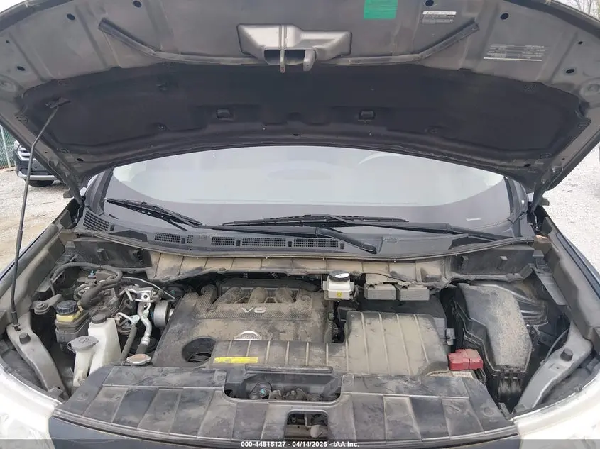 2014 NISSAN QUEST S