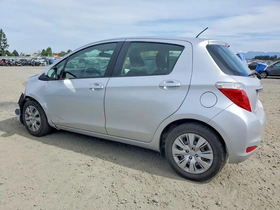 2014 TOYOTA YARIS 5-DOOR L  