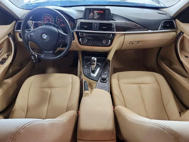 2016 BMW 320 I  
