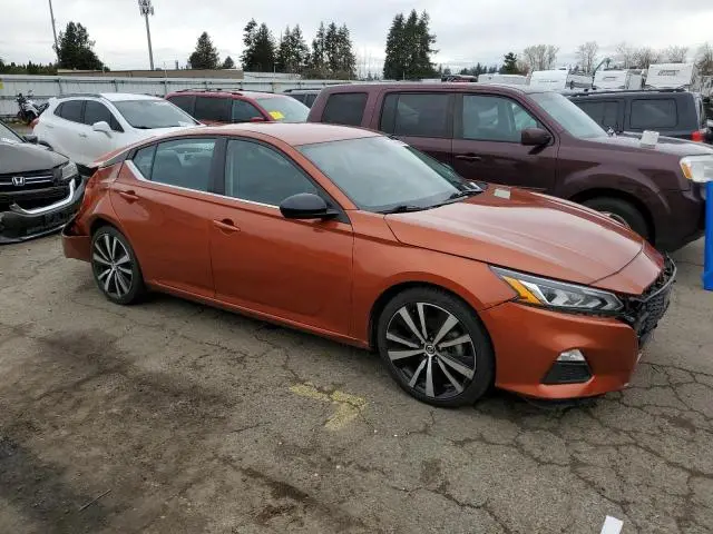 2022 NISSAN ALTIMA SR  