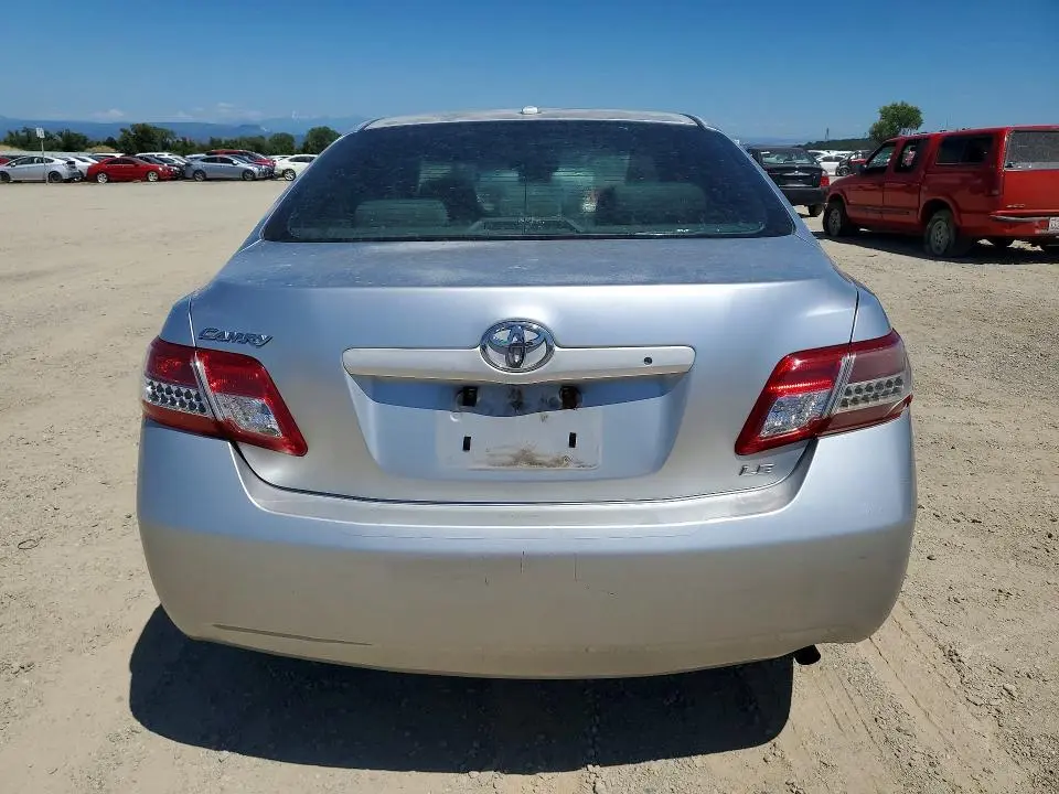 2010 TOYOTA CAMRY LE  