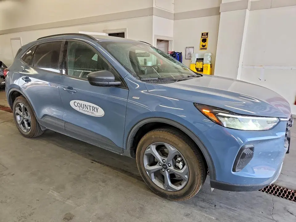 2025 FORD ESCAPE ST LINE  