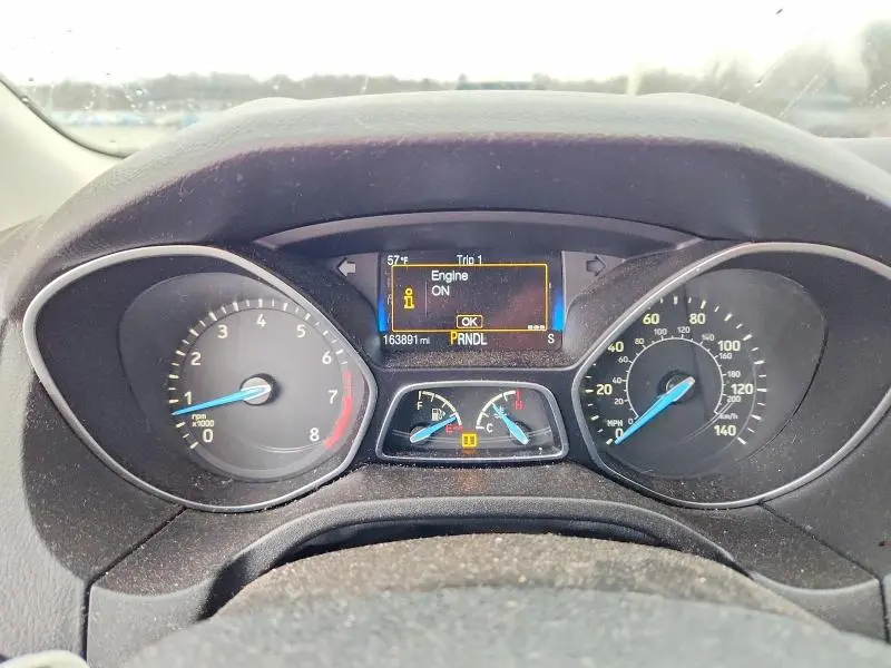 2015 FORD FOCUS SE  