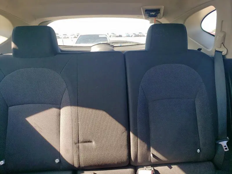 2011 NISSAN ROGUE S  