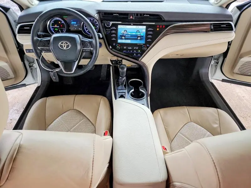 2018 TOYOTA CAMRY HYBRID  