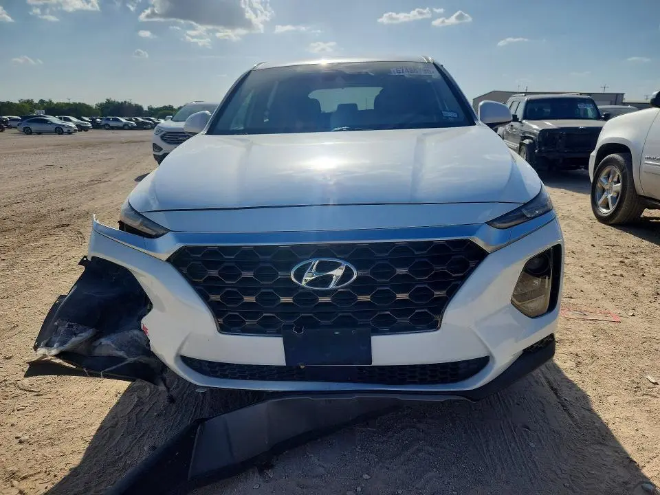 2019 HYUNDAI SANTA FE SE  
