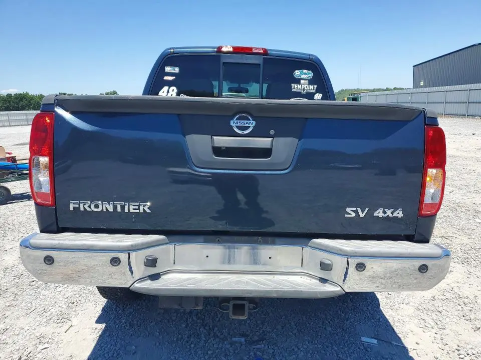 2016 NISSAN FRONTIER SV  