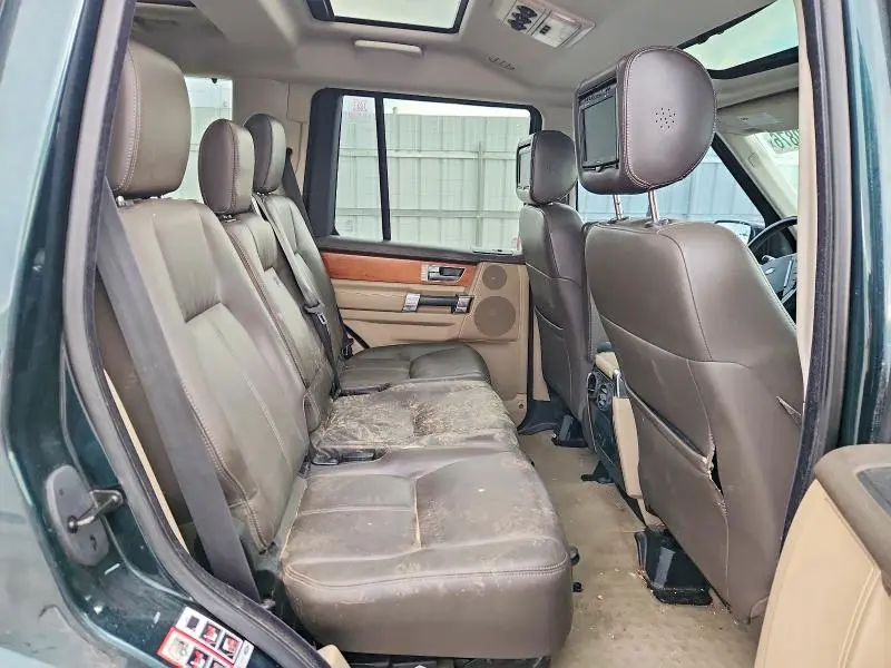 2013 LAND ROVER LR4 HSE LUXURY  