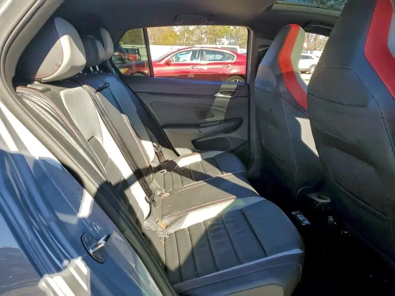 2024 VOLKSWAGEN GTI SE  