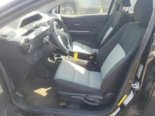 2017 TOYOTA PRIUS C   