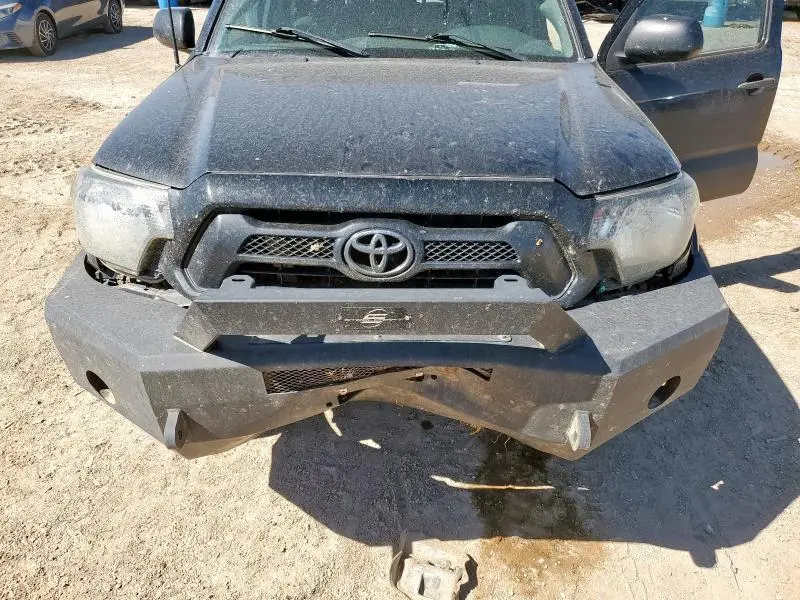 2015 TOYOTA TACOMA V6  
