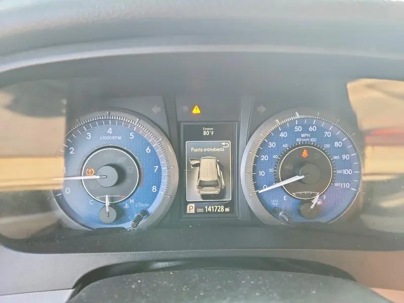 2017 TOYOTA SIENNA XLE 7-PASSENGER  