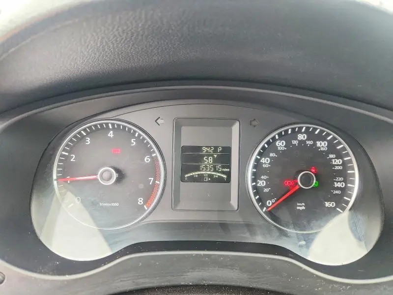 2013 VOLKSWAGEN JETTA SE  
