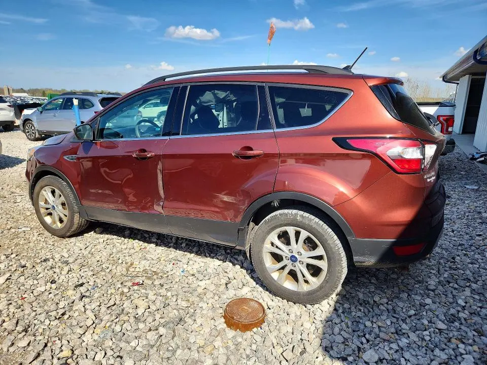 2018 FORD ESCAPE SE  
