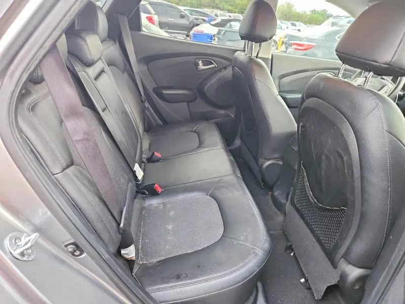 2012 HYUNDAI TUCSON GLS  