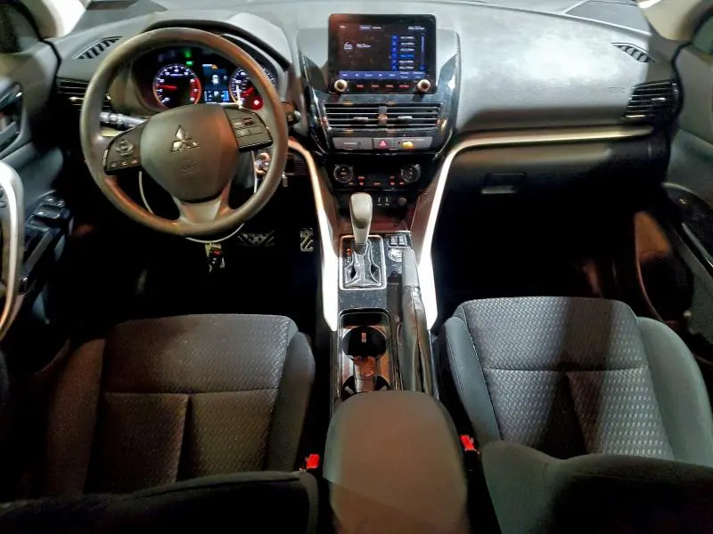 2022 MITSUBISHI ECLIPSE CROSS LE  