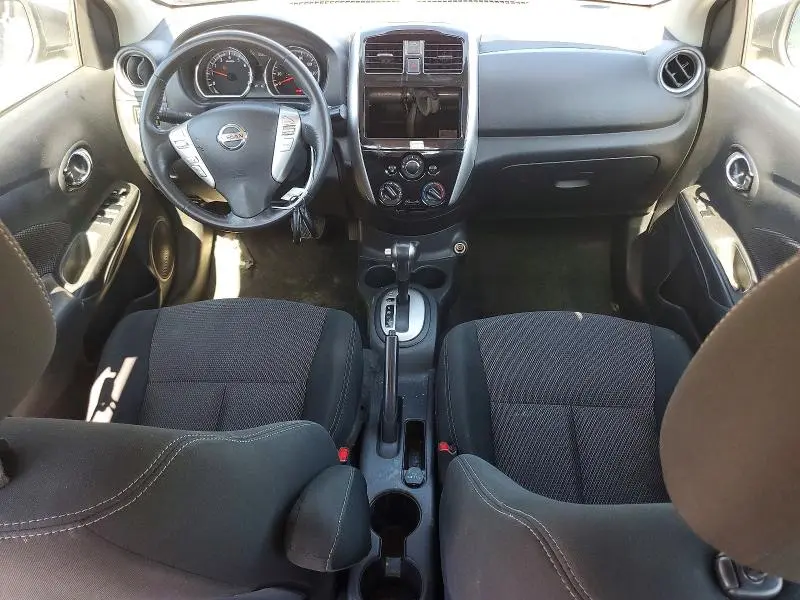 2019 NISSAN VERSA SV  